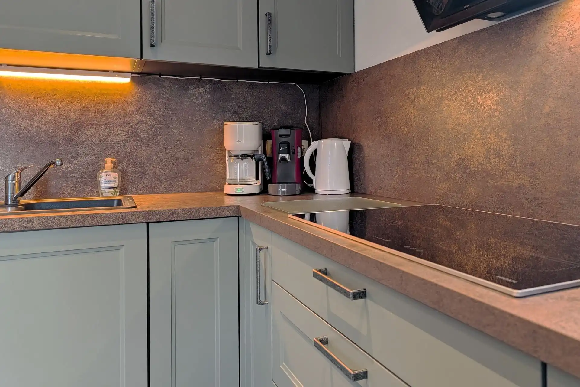 Gerenoveerde woning (213m²) met 4 slaapkamers in het rustige Moelingen (Voeren) foto 15