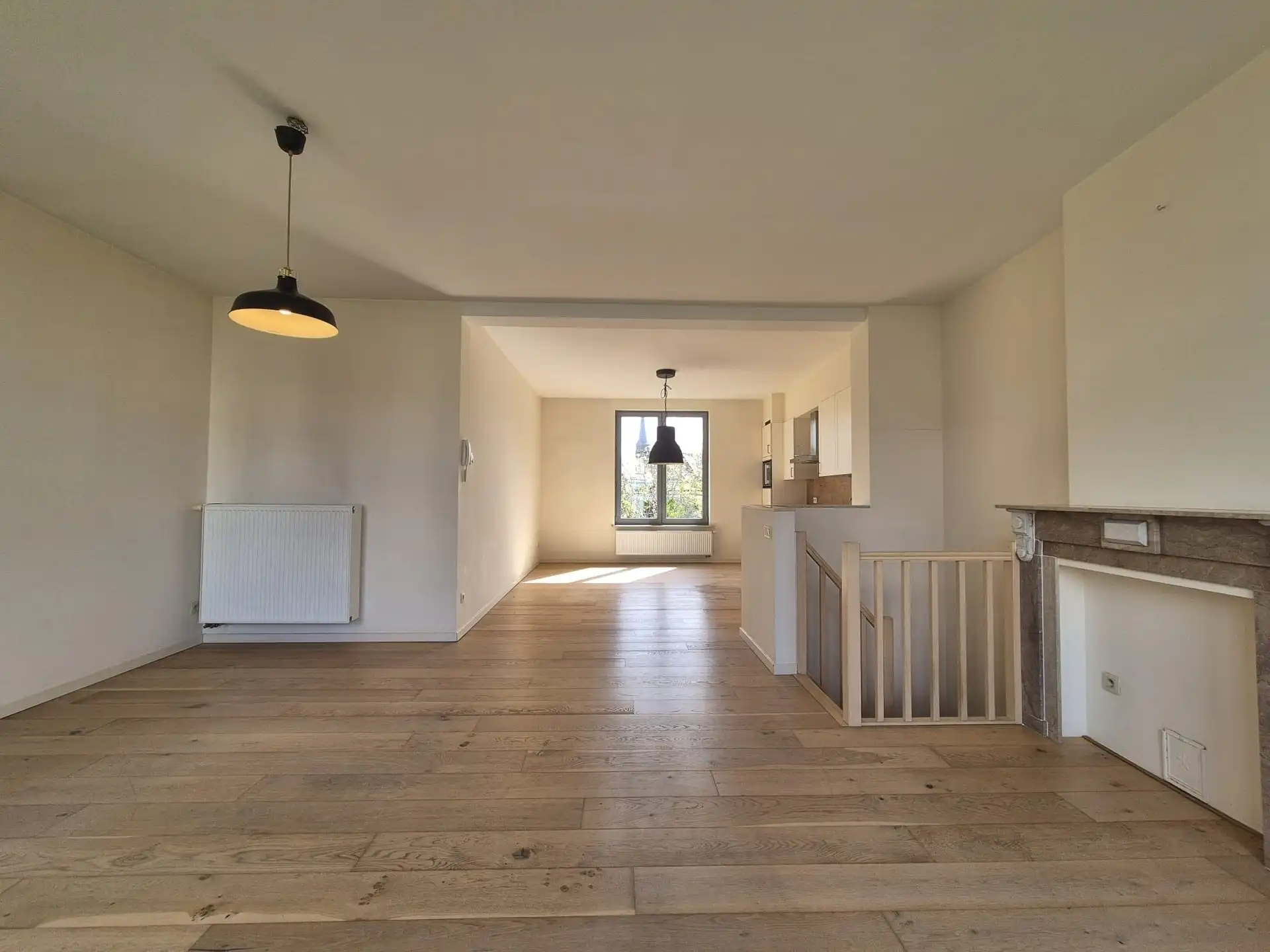 Verrassend ruim gelegen appartment met zicht op het water.  foto 8