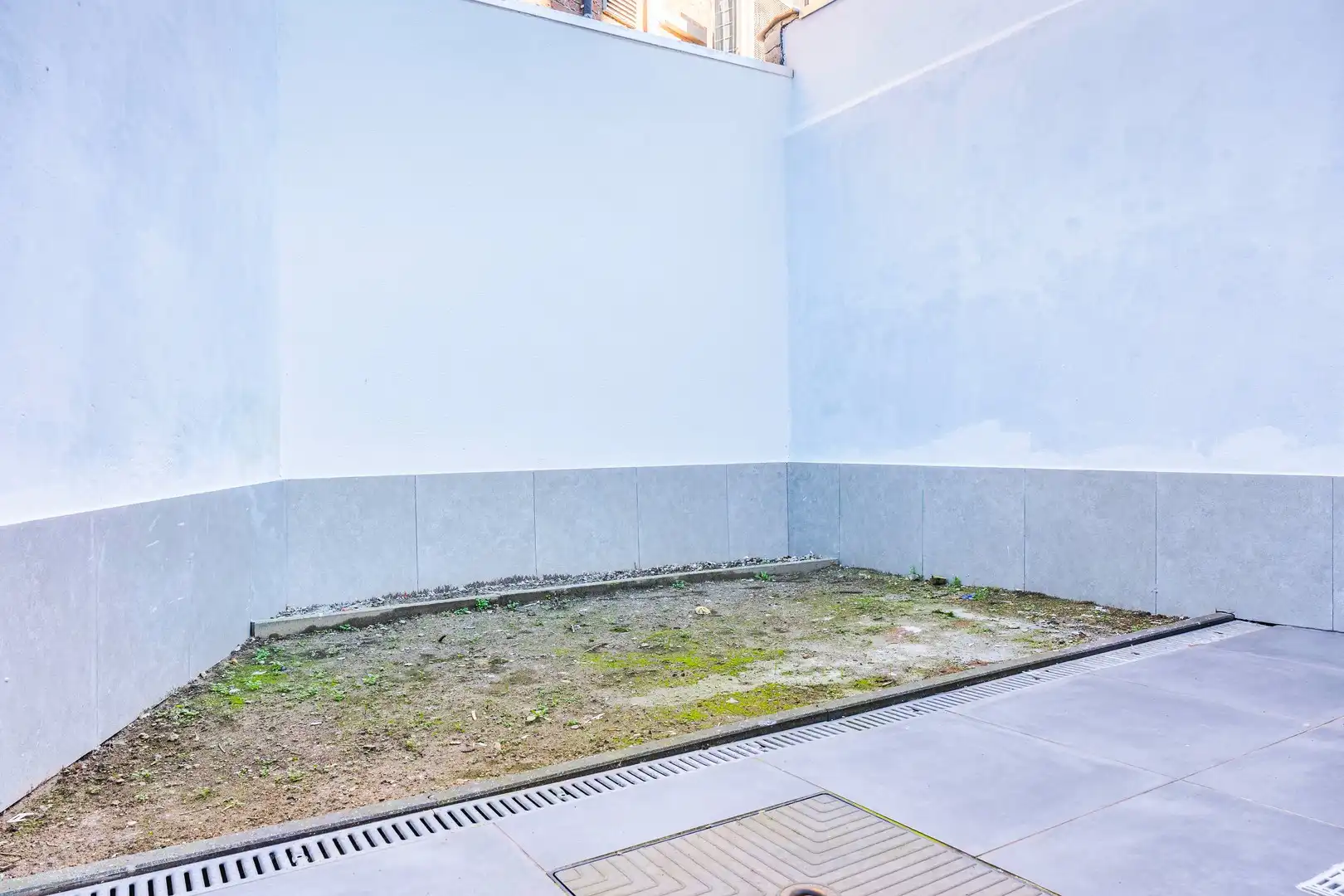 Gerenoveerde  ruime gezinswoning te Burcht. foto 15