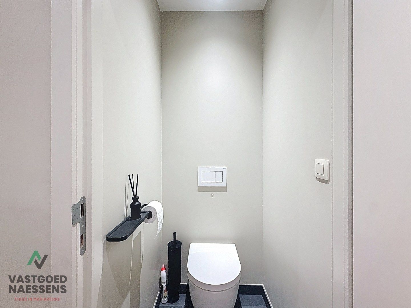 GEMEUBELD 2 SLPK APP MET ZICHT OP ZEE foto 13