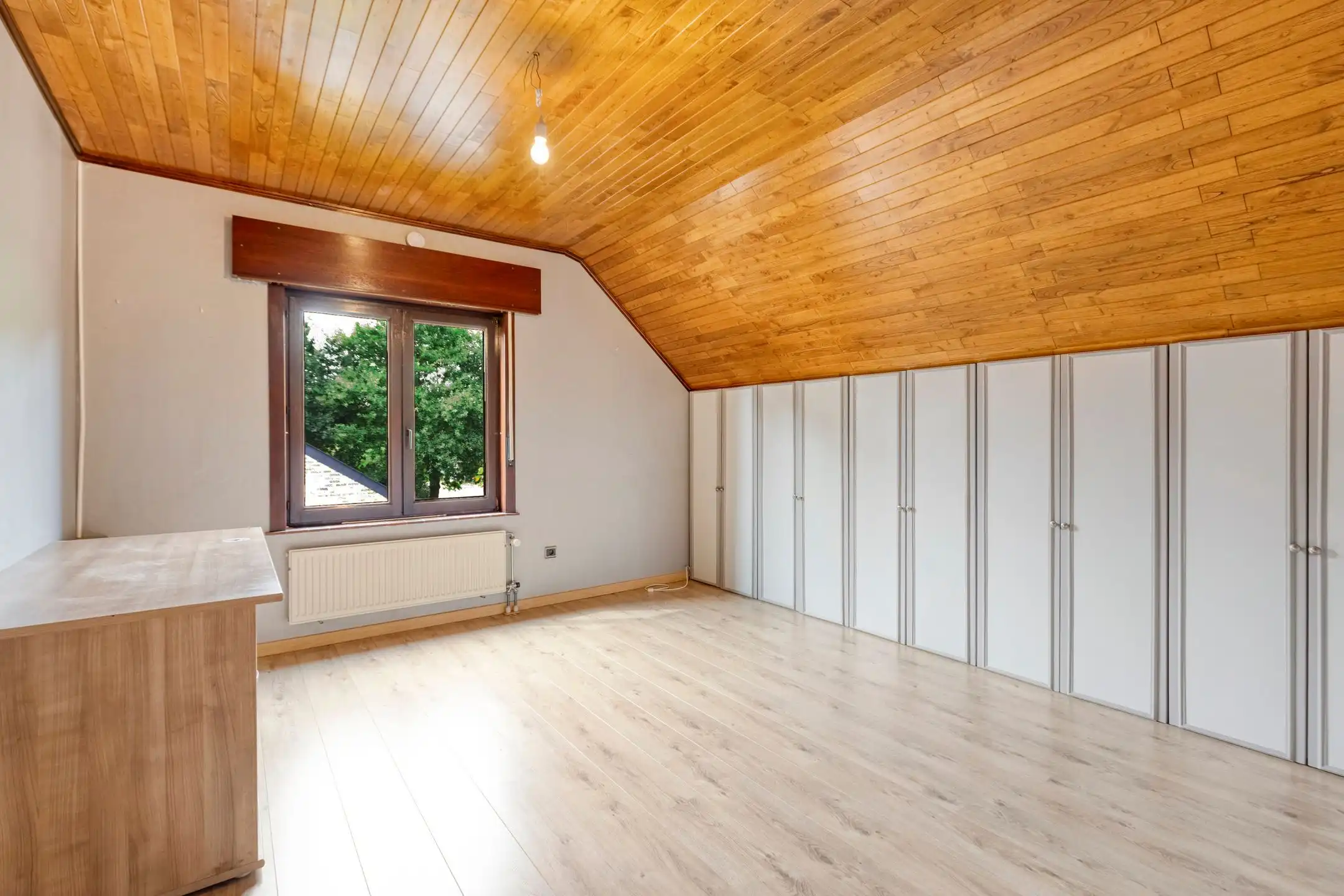 Vrijstaande villa in het groene Pellenberg foto 18