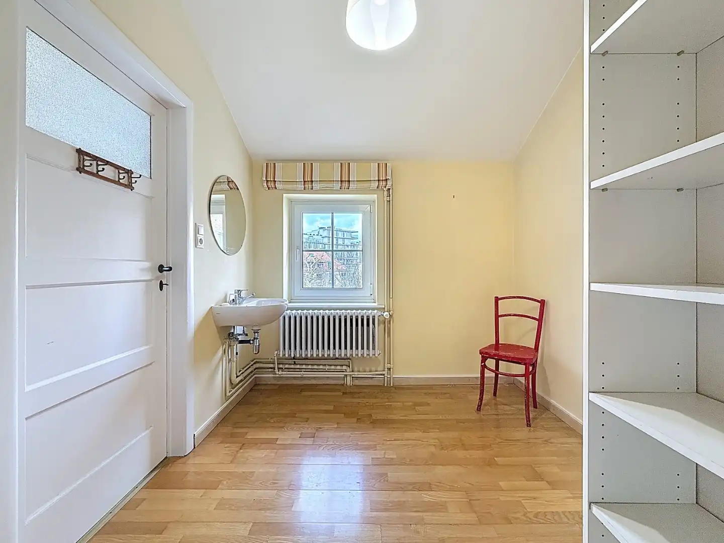 Ruime woning in de Simli-wijk op wandelafstand van zee foto 16