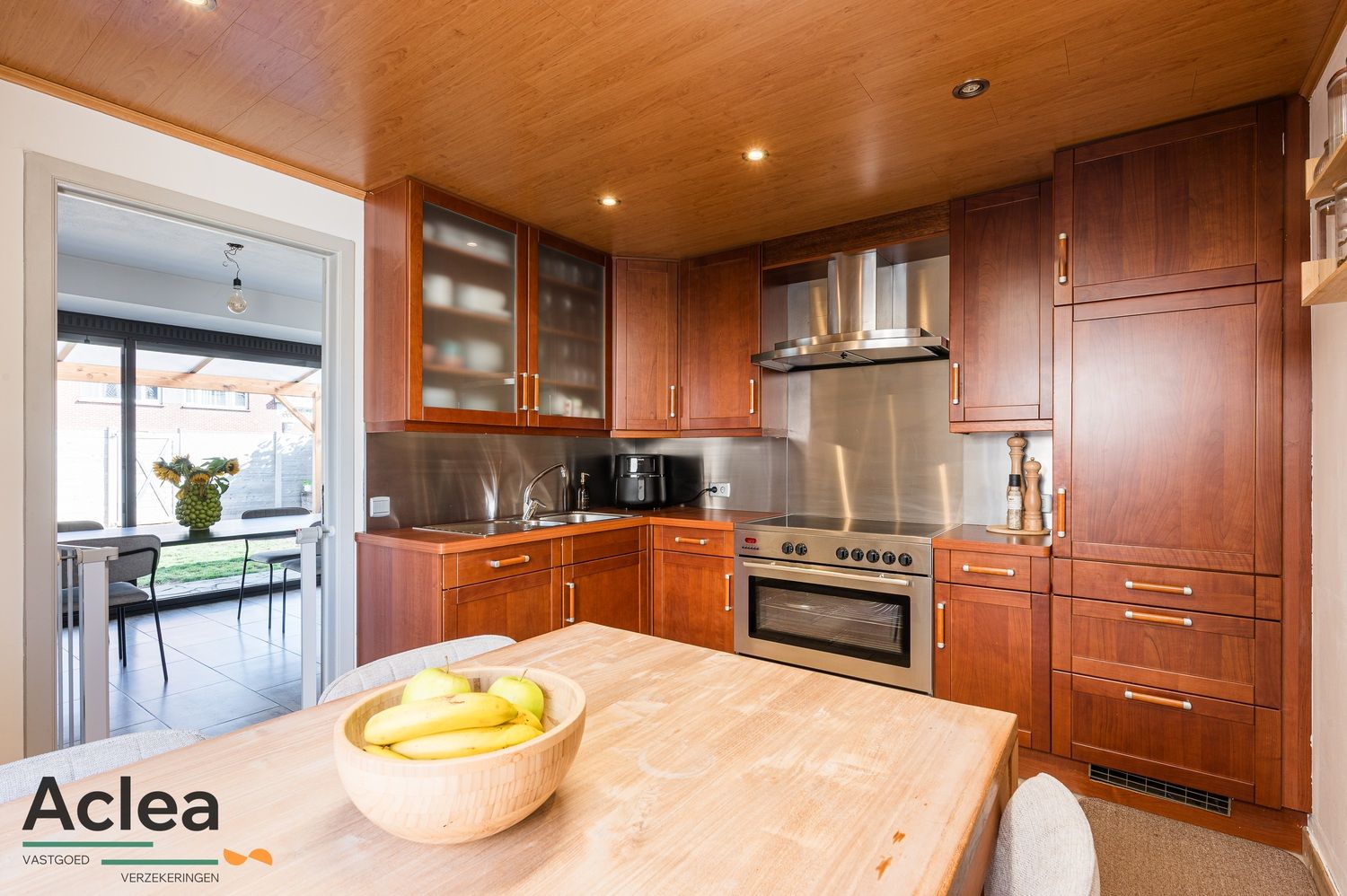 Gezinswoning met 4 slaapkamers in Zomergem foto 14