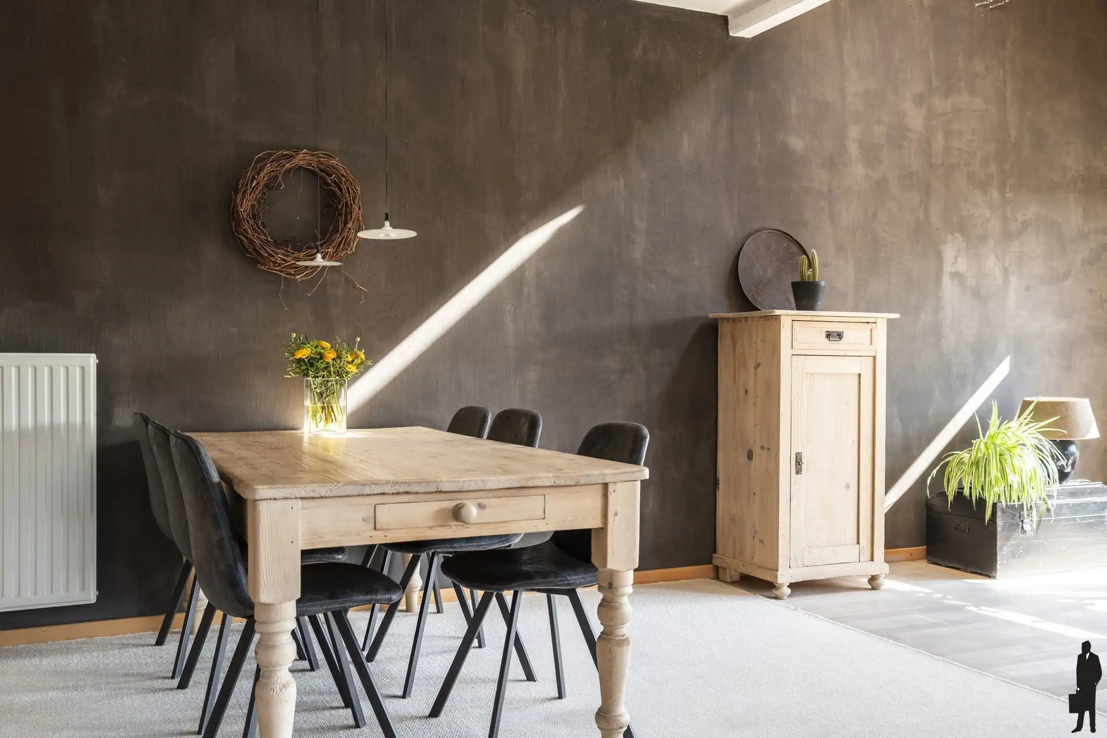 Ruime splitlevel woning, zuidgerichte tuin (ca. 522 m²) foto 7