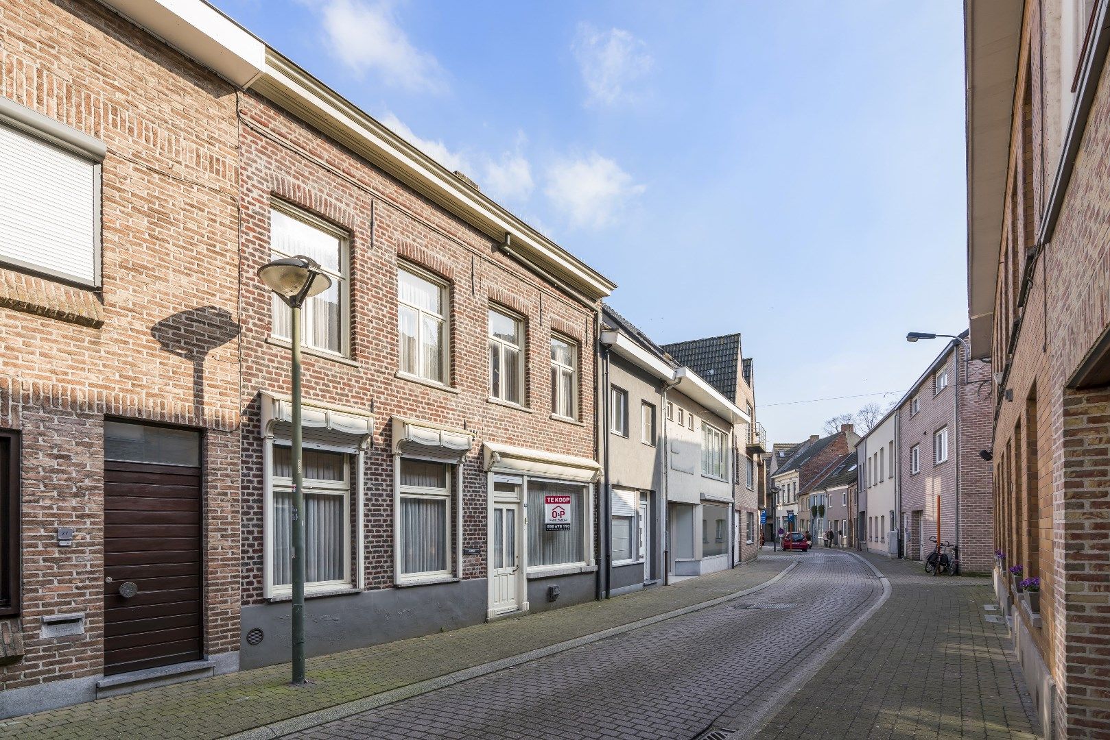 Lichtrijke tussenwoning met 3 slpk (en garage), Torhout foto 2