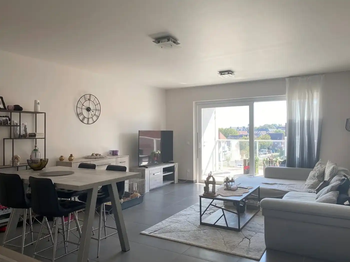 Modern appartement met 2 slaapkamers en autostaanplaats in Zwevegem foto 4