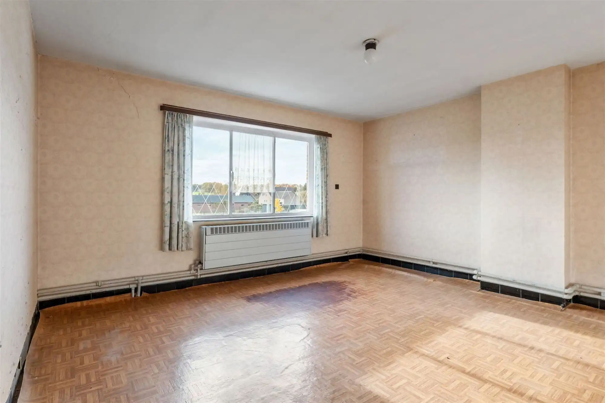 TE RENOVEREN OF AF TE BREKEN WONING OP EEN RUSTIGE LIGGEN TE PAAL foto 12