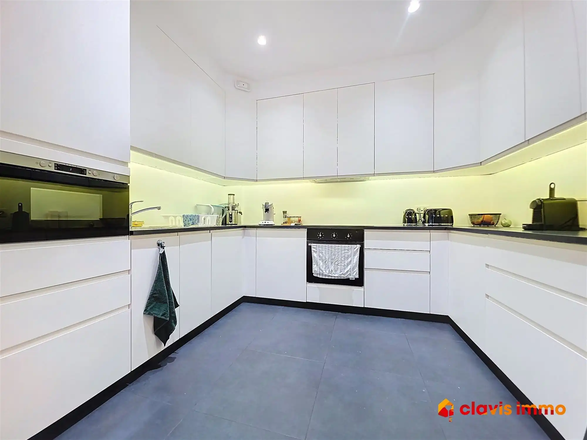 Opbrengsteigendom met ± 4% bruto rendement foto 5