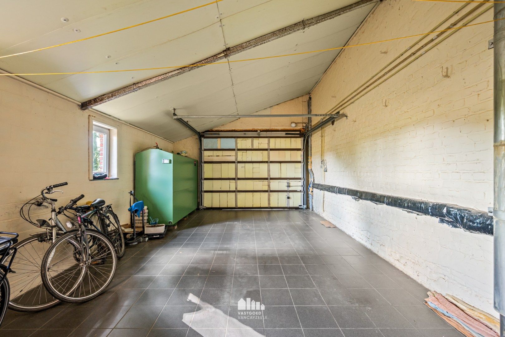 Woning met prachtig open zicht op tuin/weide en achterliggende velden – perceel van 1,67 HA foto 26