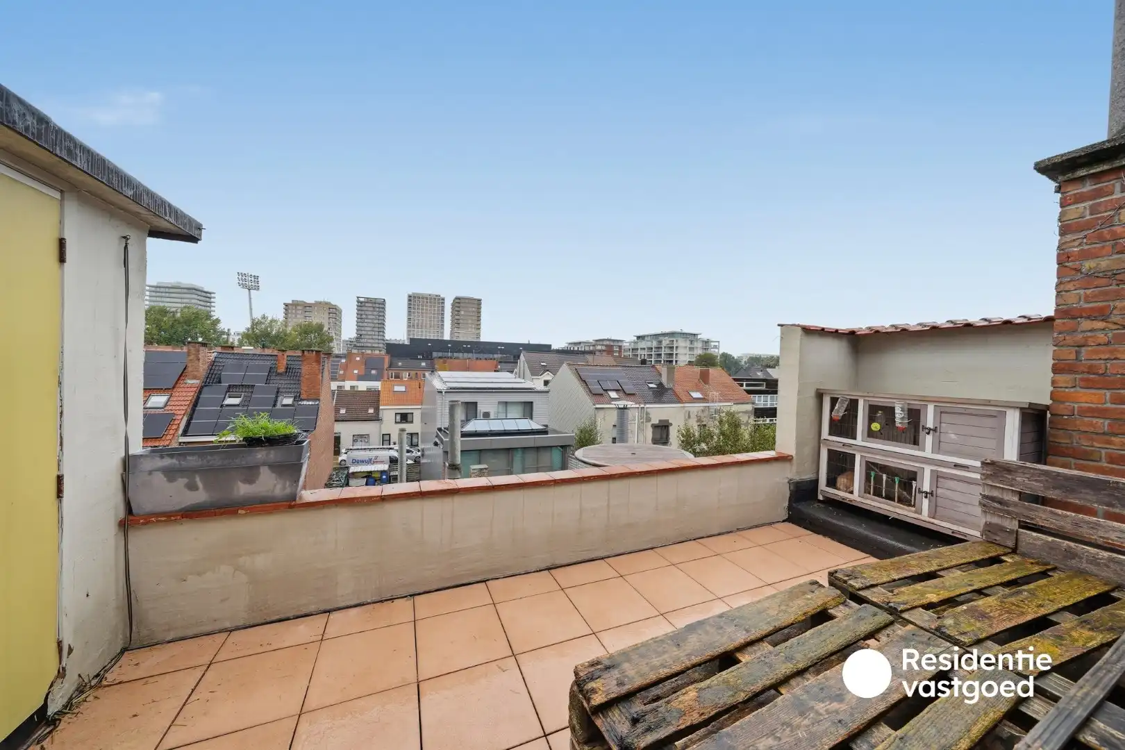  Instapklaar dakappartement met terras op centrale ligging foto 10