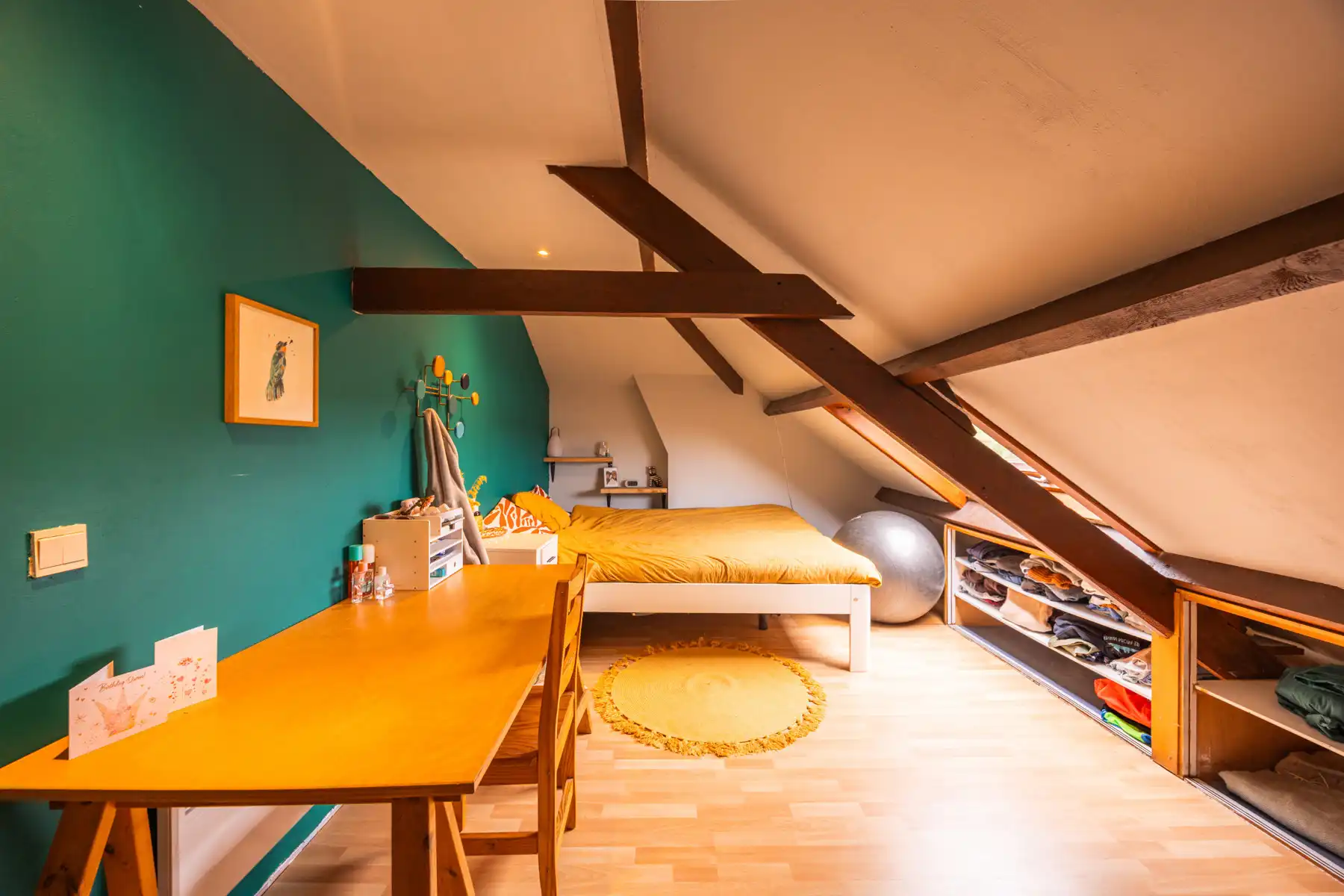 Gerenoveerde halfopen bebouwing met studio en ruime tuin foto 19