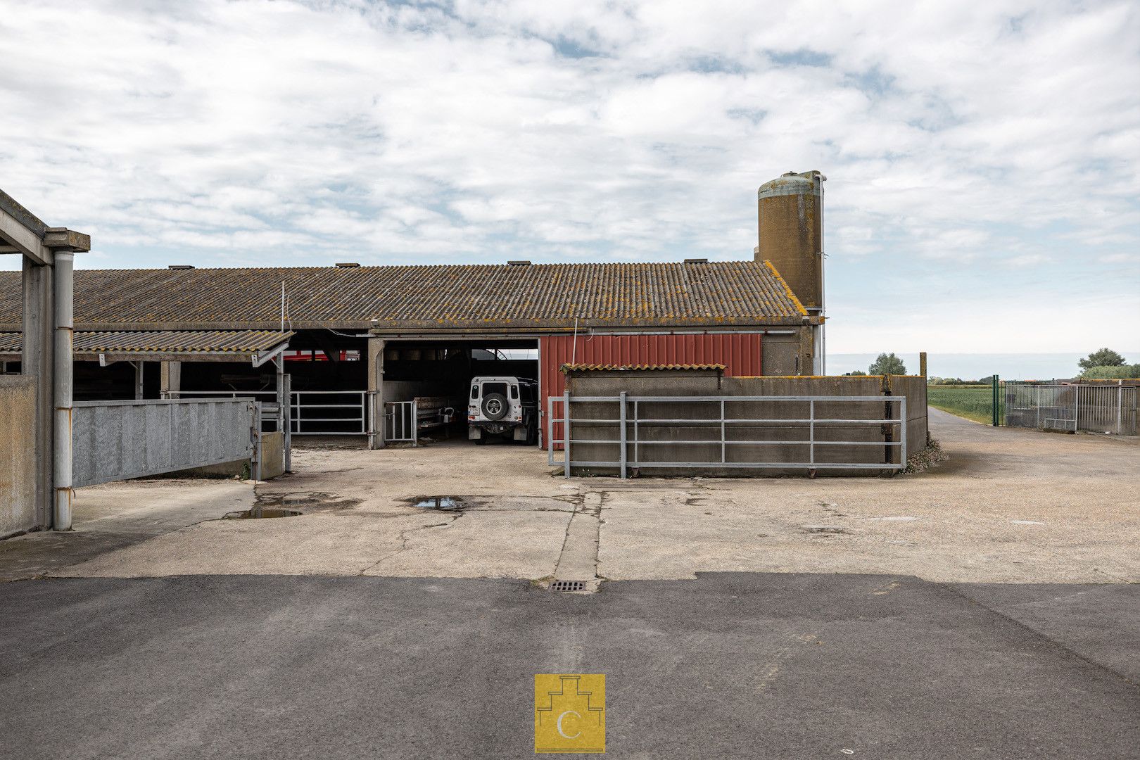 Boerderij te midden van de velden in het pittoreske Eggewaartskapelle, Veurne foto 29