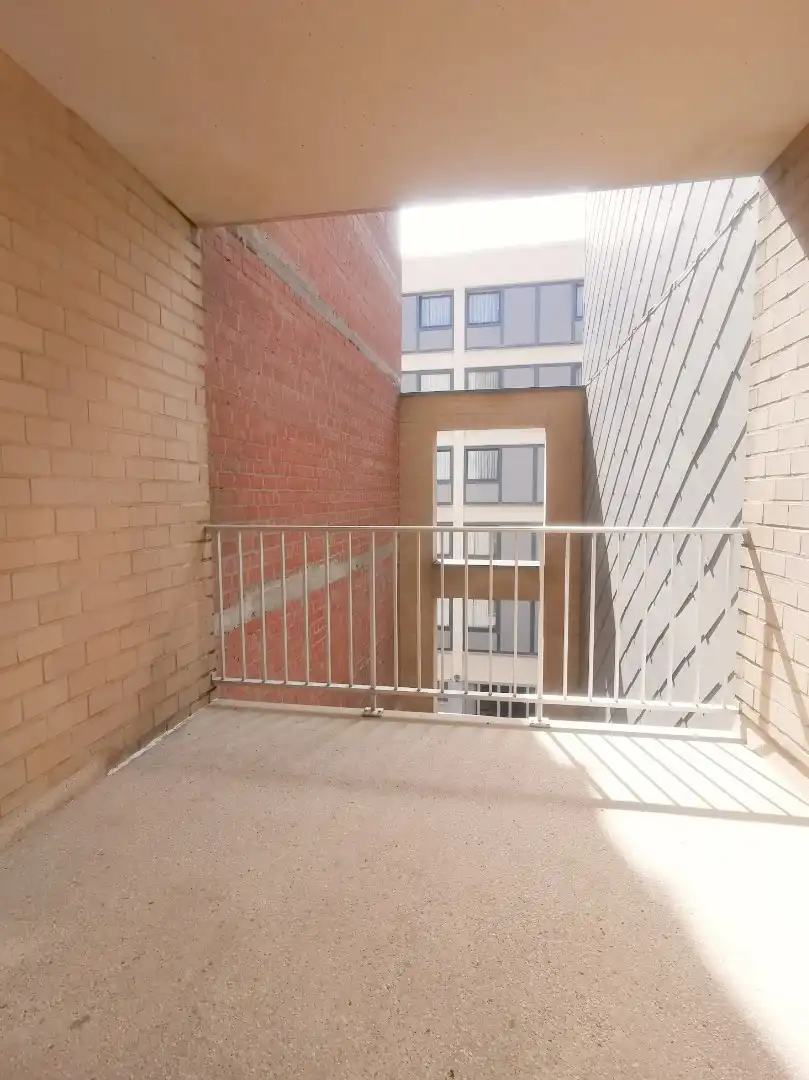 Appartement met terras  foto 7