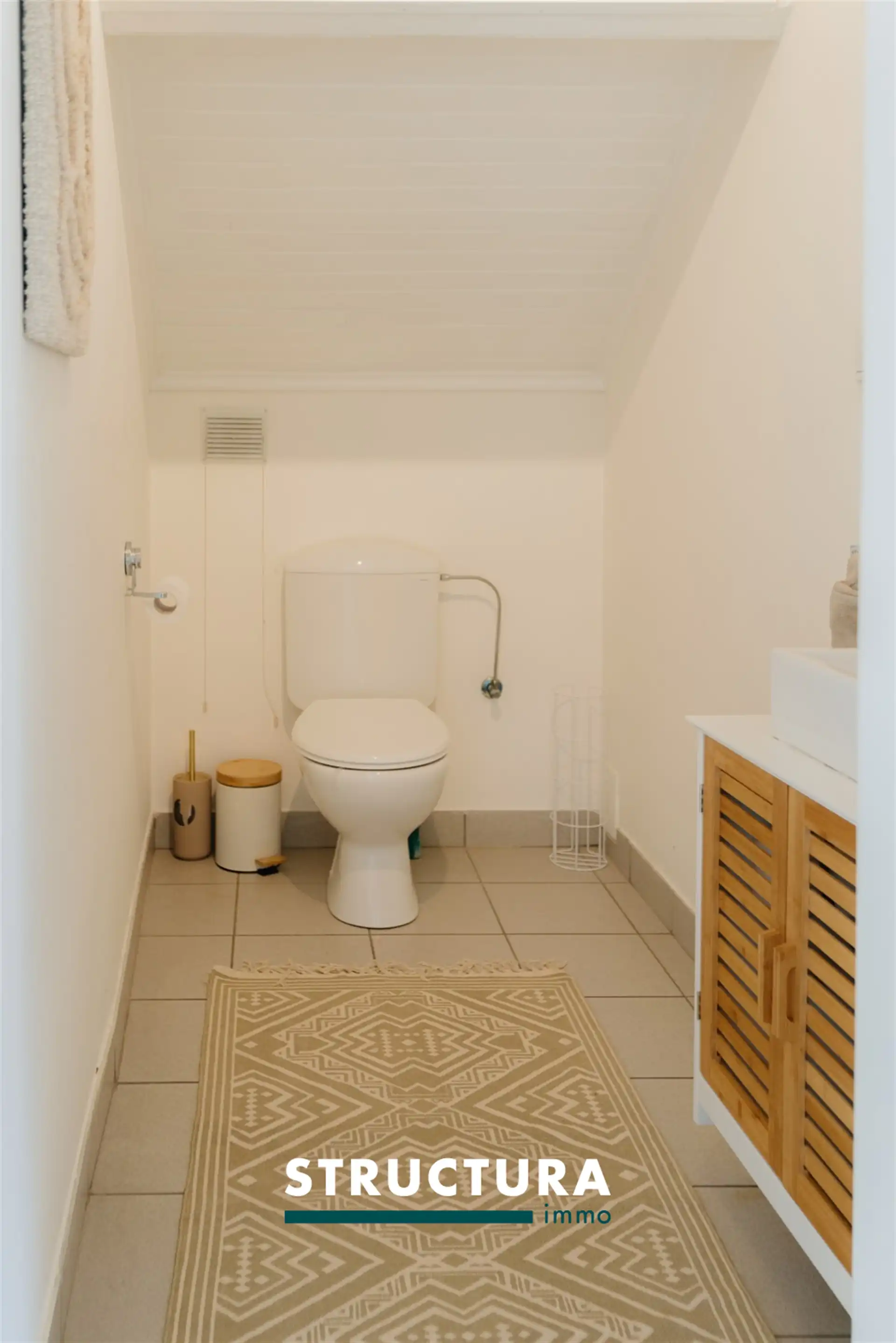 Bemeubelde loft op centrale ligging foto 12