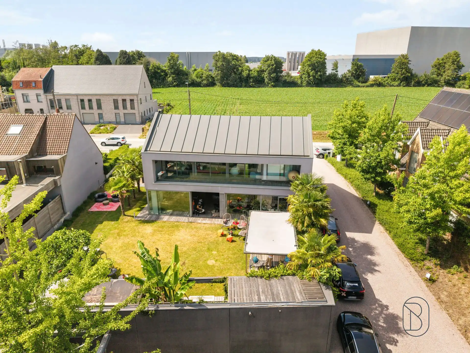 Wonen en werken (kantoren en loods): ideale investering!  foto 33