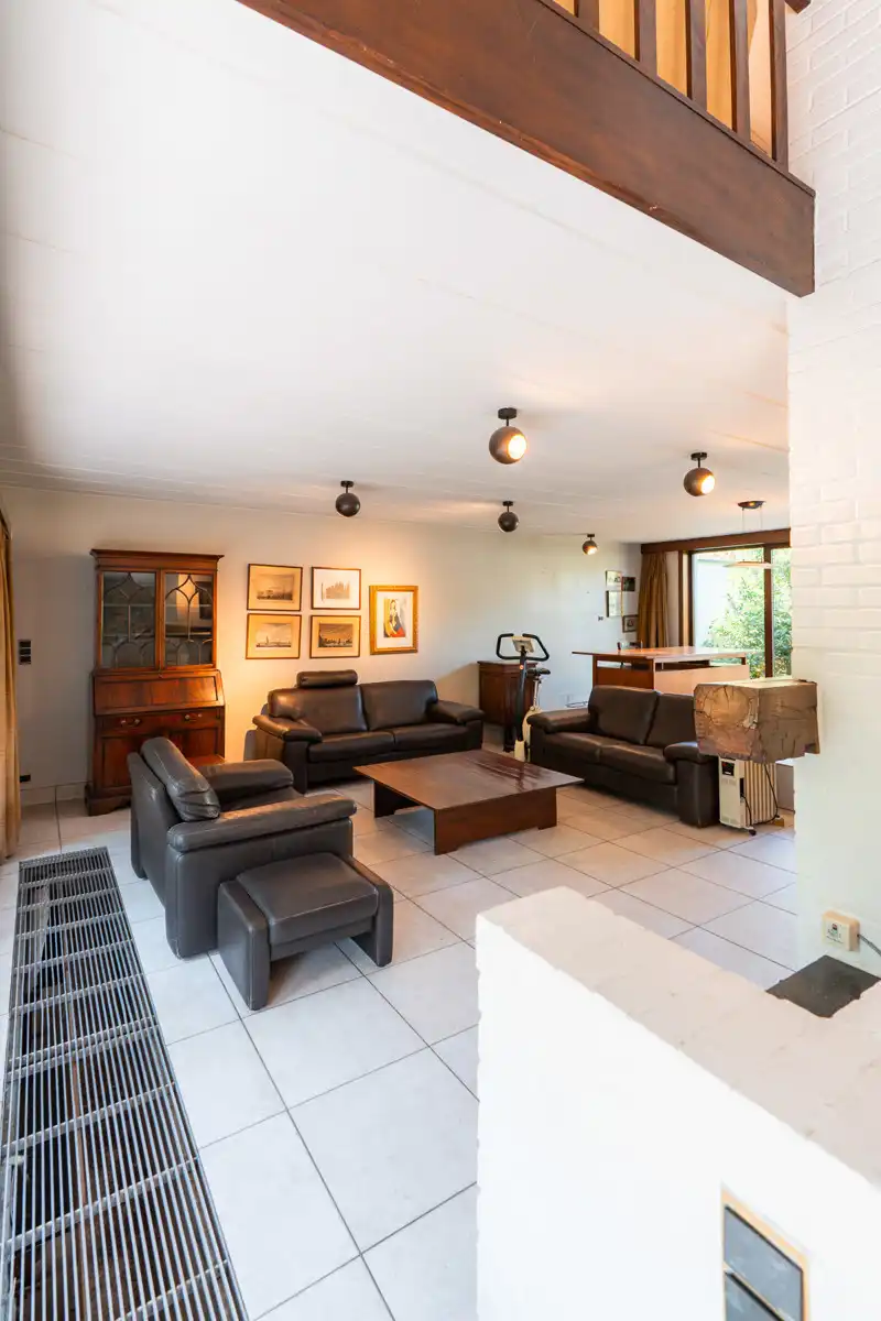 Charmante en ruime villa op een toplocatie in het groen foto 10