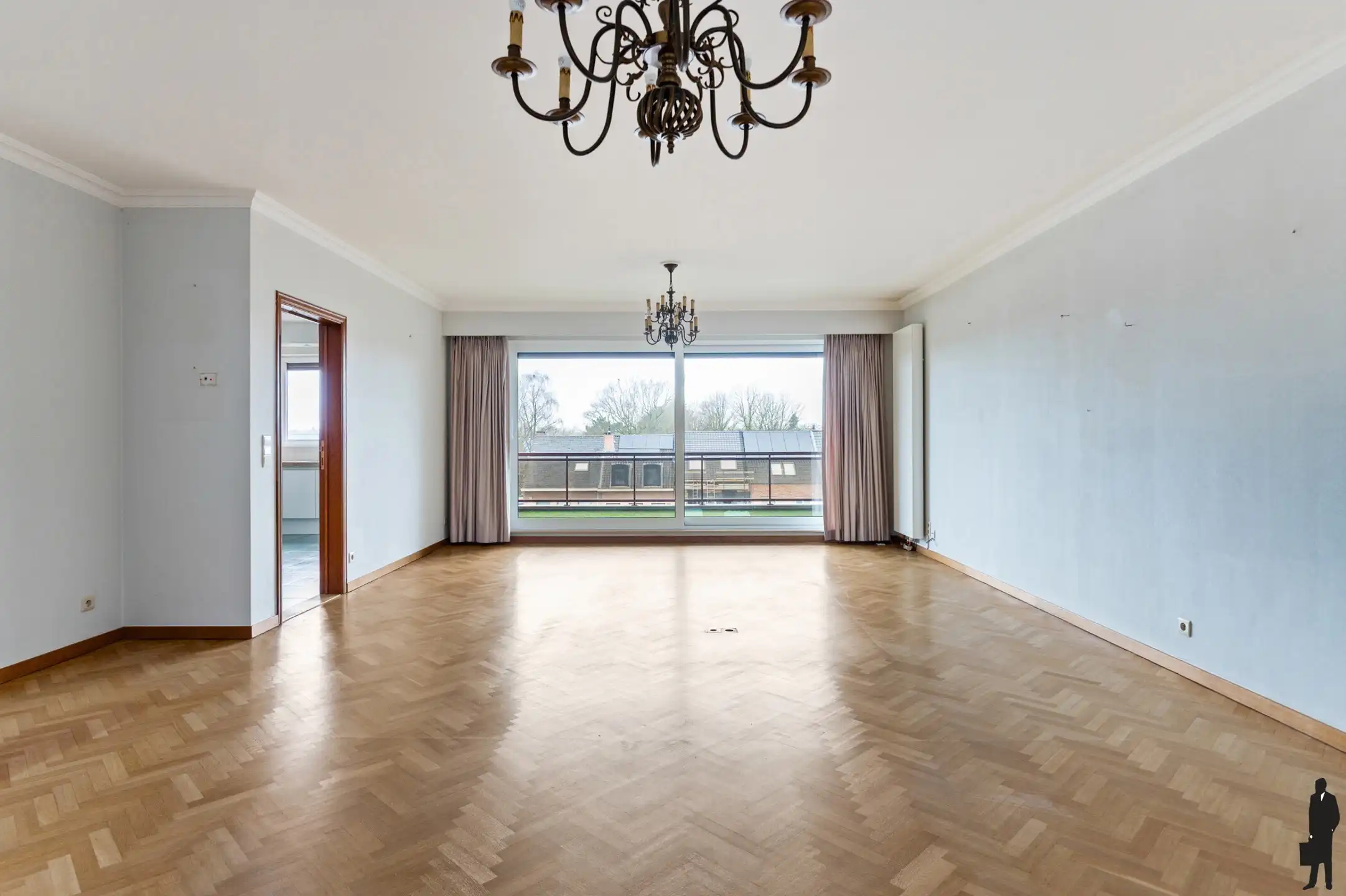 Ruim appartement met 2 slpks, 2 terrassen en staanplaats foto 10