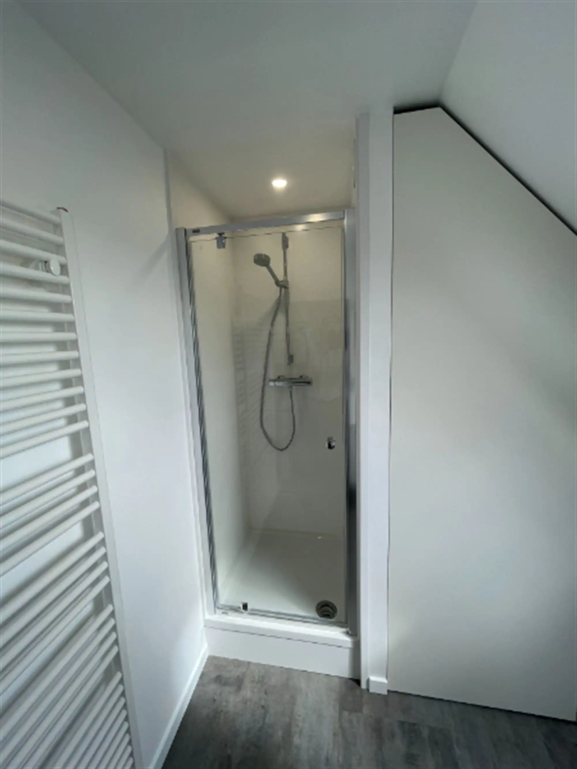 Volledig vernieuwd appartement foto 7