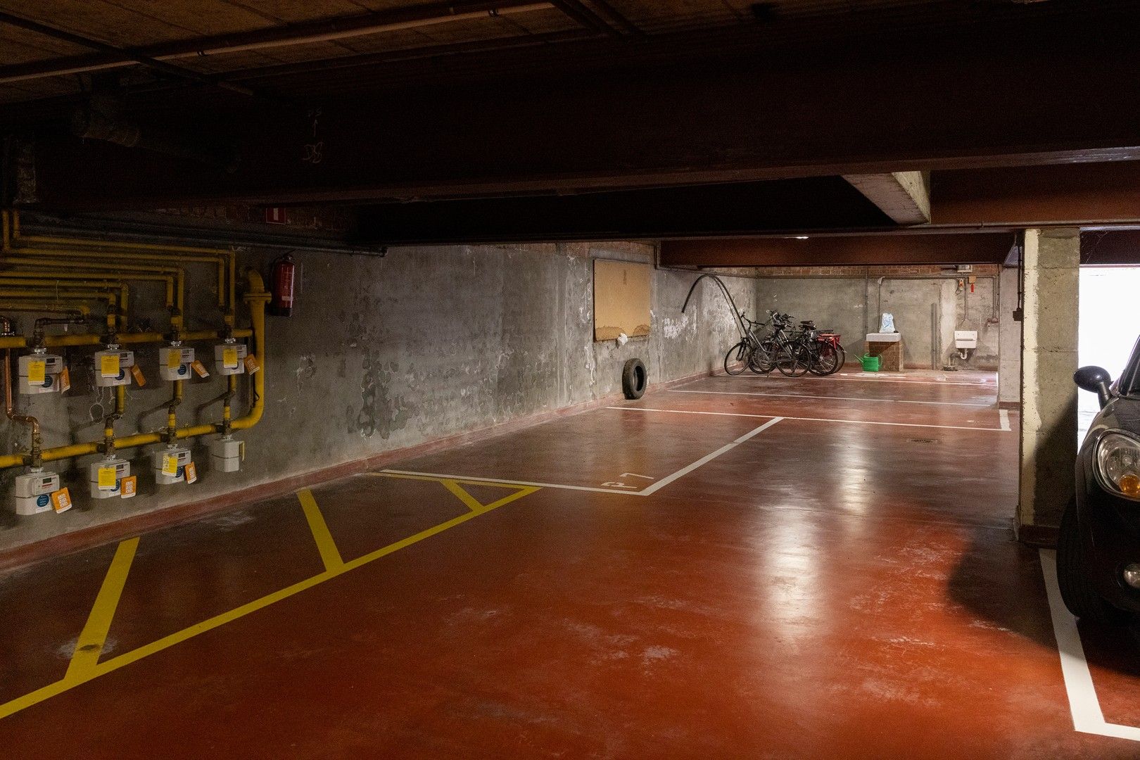 Groot appartement met 160 m² netto bewoonbare oppervlakte. foto 14