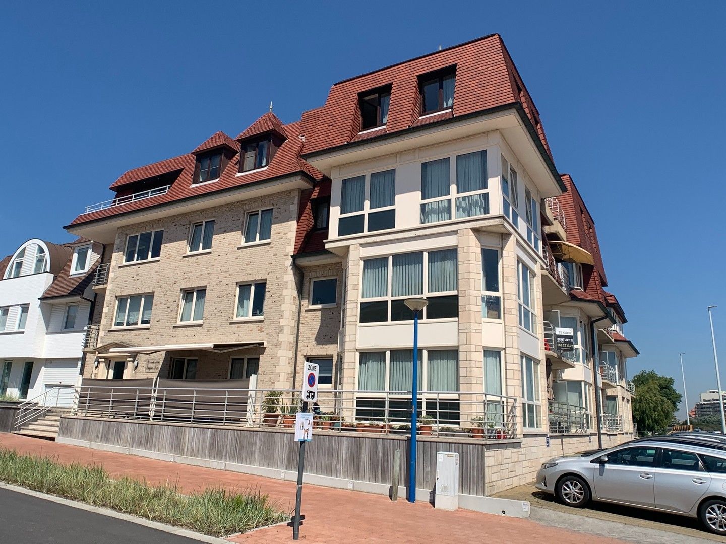 Ruim hoekappartement met zonnig terras te Groenendijk foto 1