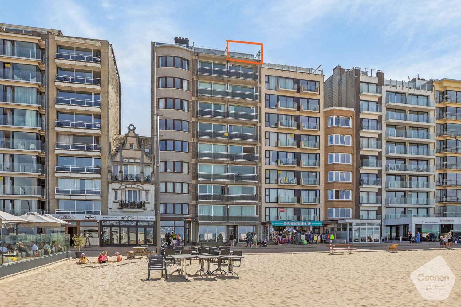 Gerenoveerde penthouse met terrassen en schitterend zeezicht! foto 9