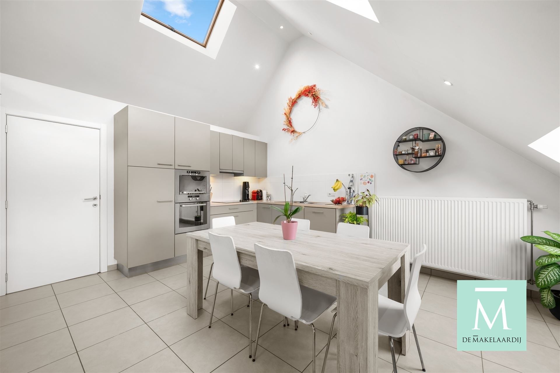 Uiterst charmant appartement met 2 slaapkamers op toploactie! foto 3