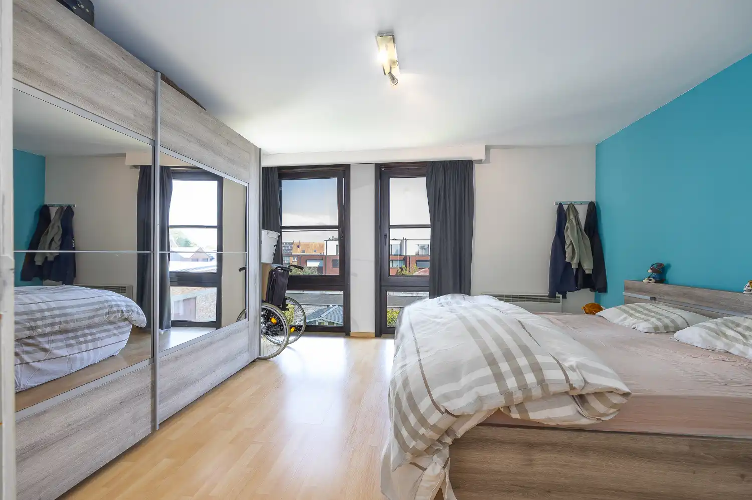Zonnig appartement met 3-slaapkamers en garagebox foto 18