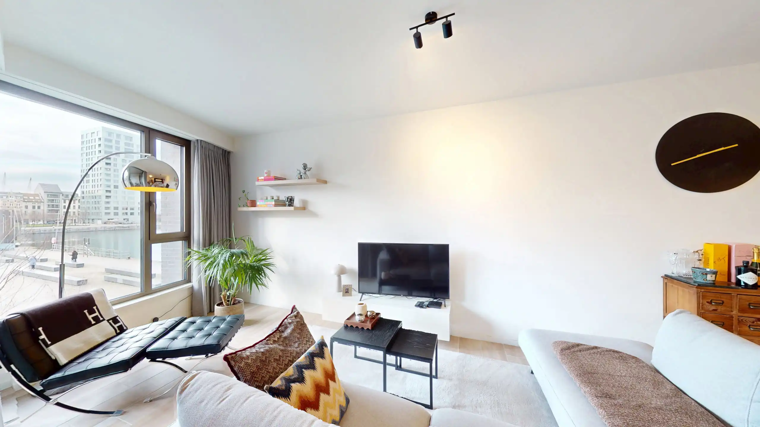 ANTWERPEN - Recent appartement met zicht op het water foto 3