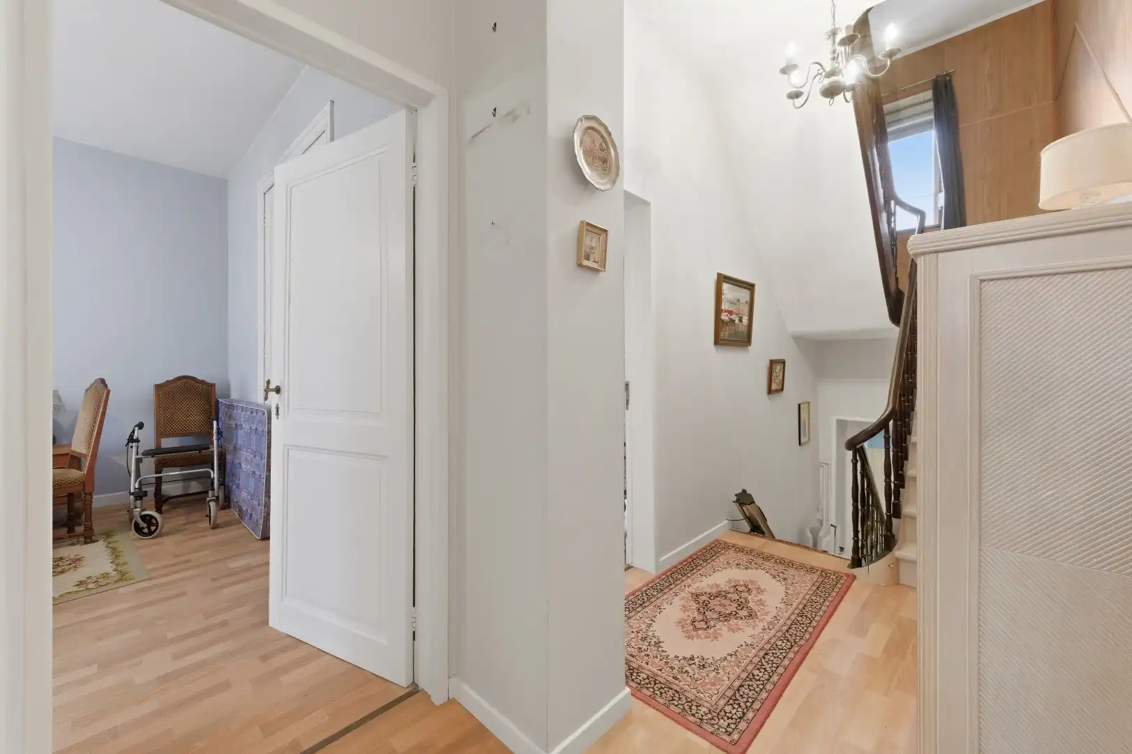 Ruime rijwoning met 4 tot 6 slaapkamers in het centrum van Tienen foto 14