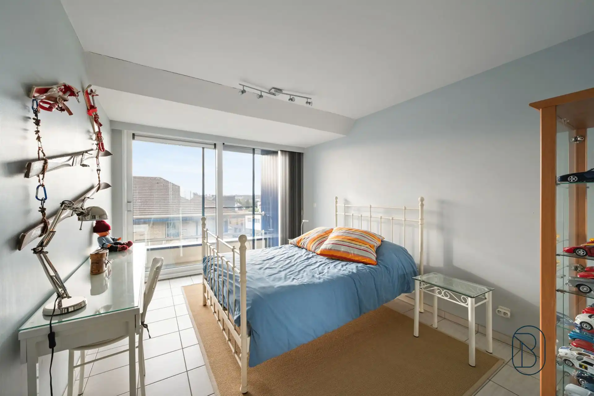 Ruim duplexappartement met 3 slk, terras en garage foto 18
