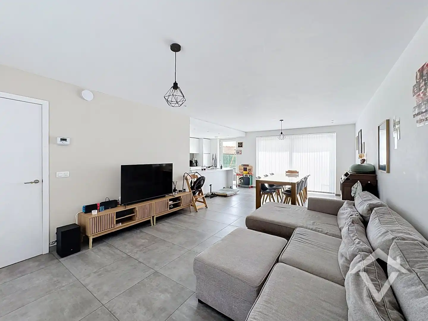 Recente nieuwbouwwoning met 3 slaapkamers en carport te Diksmuide foto 8
