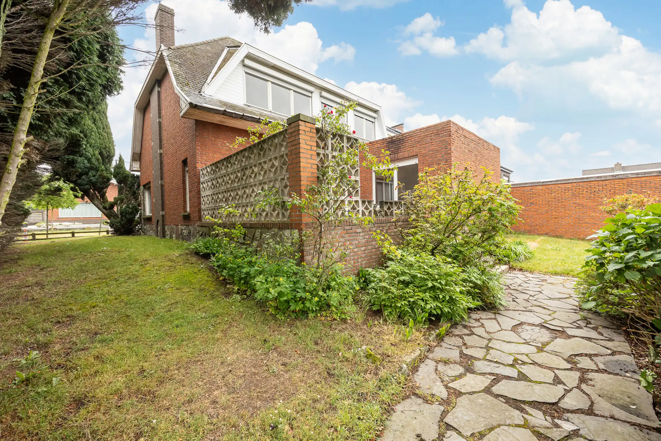 Te renoveren woning met 4 slpk's op toplocatie in Beerse foto 37