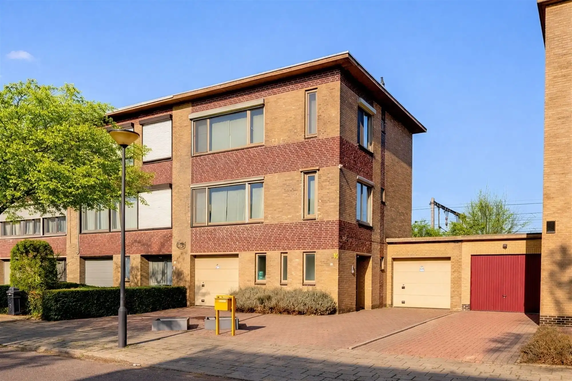 Halfopen bebouwing met 4-5 slaapkamers in Mortsel foto 24