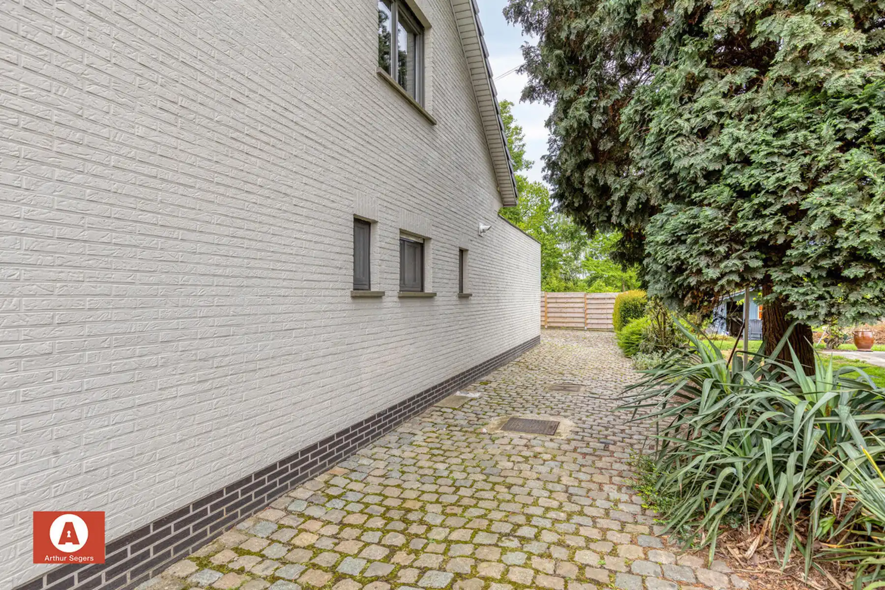 Open bebouwing met bungalowgevoel op 21a nabij Buggenhoutbos foto 23