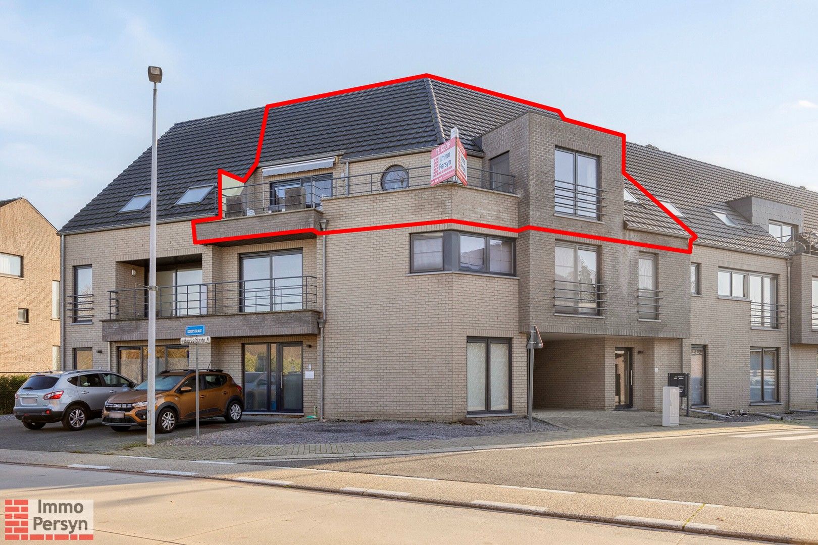 instapklaar appartement, 2 slpkmrs, lift, berging en garage foto {{pictureIndex}}