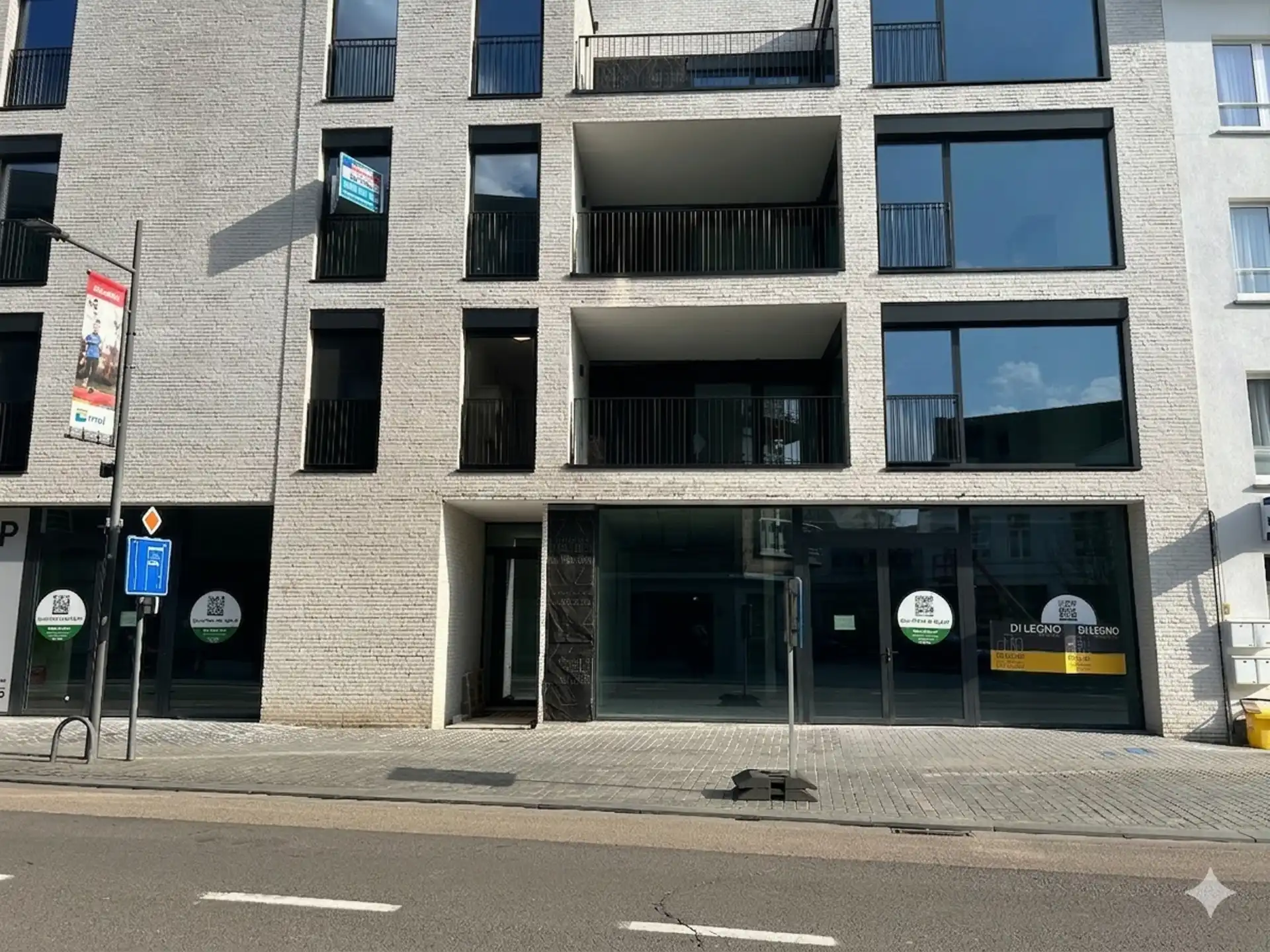 Commercieel te koop Voogdijstraat 16 - 2400 Mol