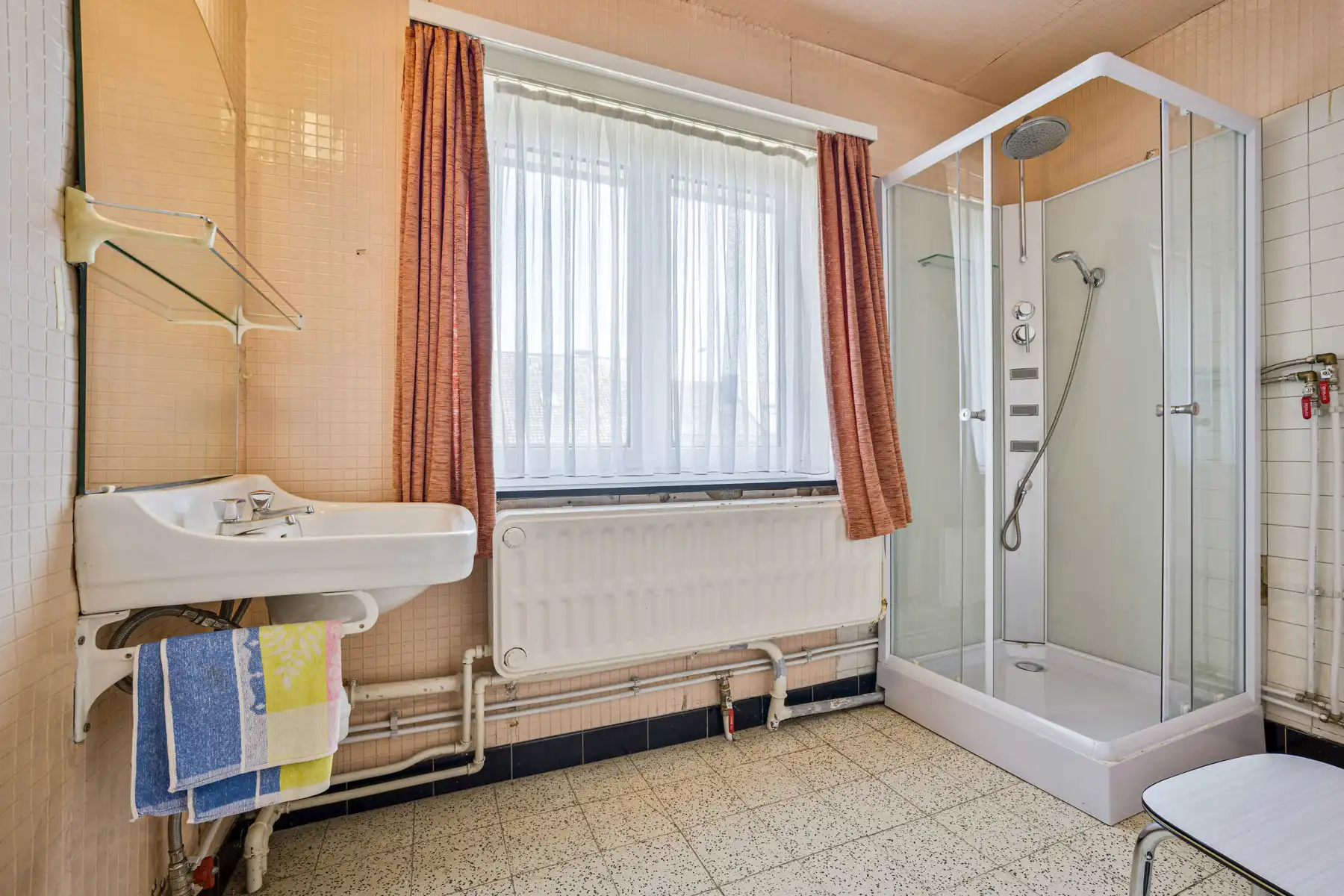 Gunstig gelegen woning met 3 slaapkamers foto 12