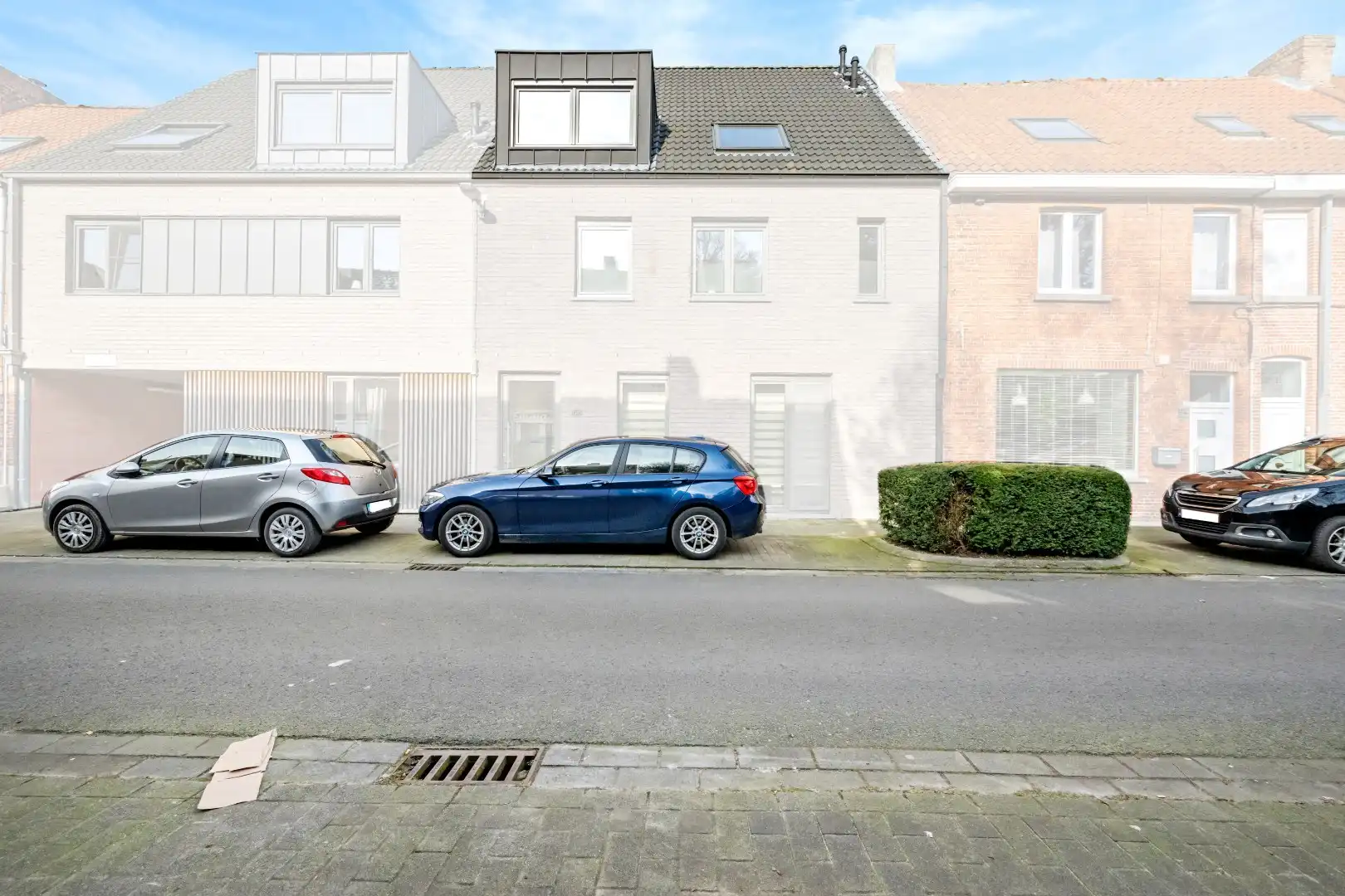 Recent appartement met autostaanplaats in Sint-Kruis foto 11