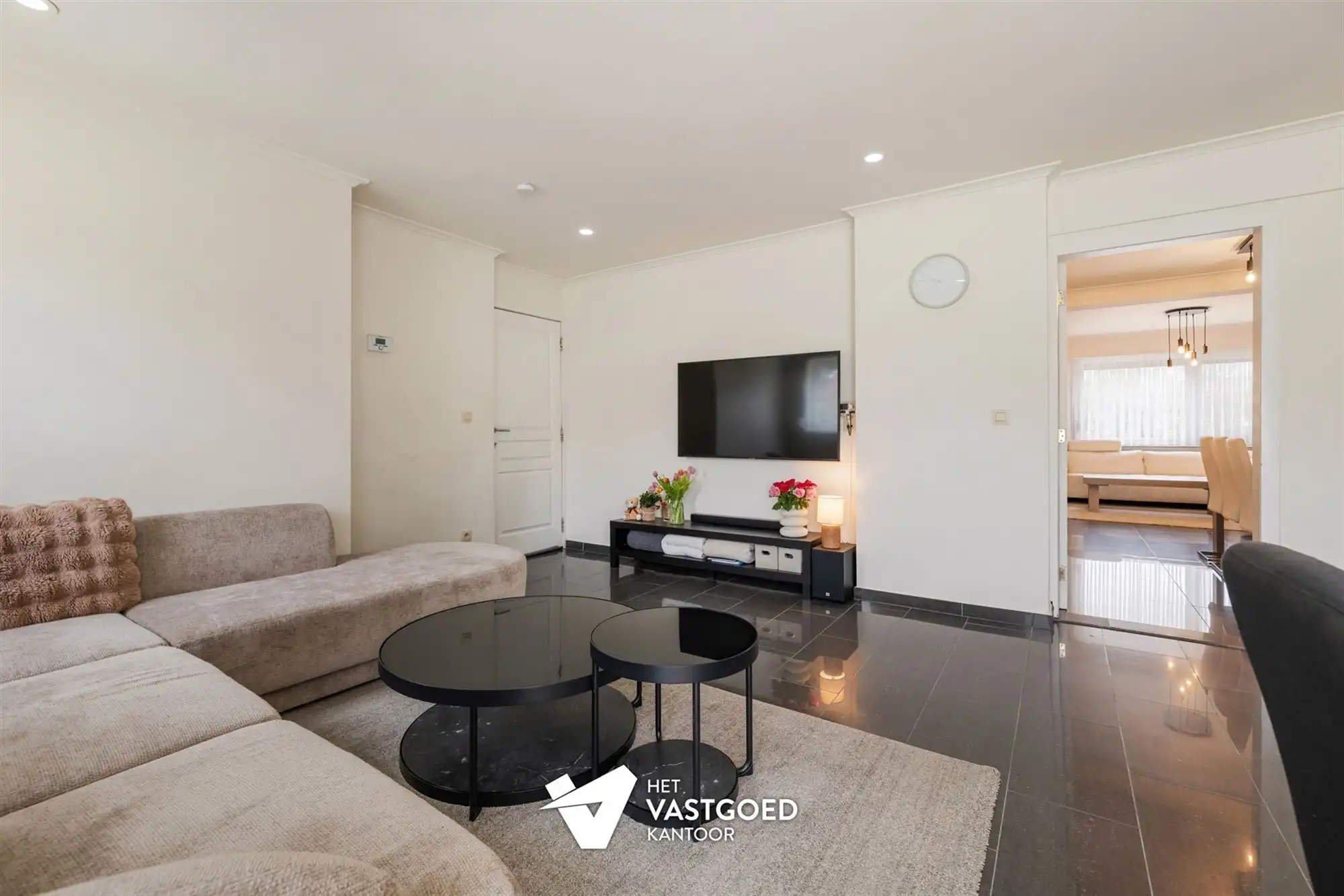 GERENOVEERDE WONING MET 3 SLAAPKAMERS EN GEZELLIGE STADSTUIN IN HEUSDEN CENTRUM foto 3