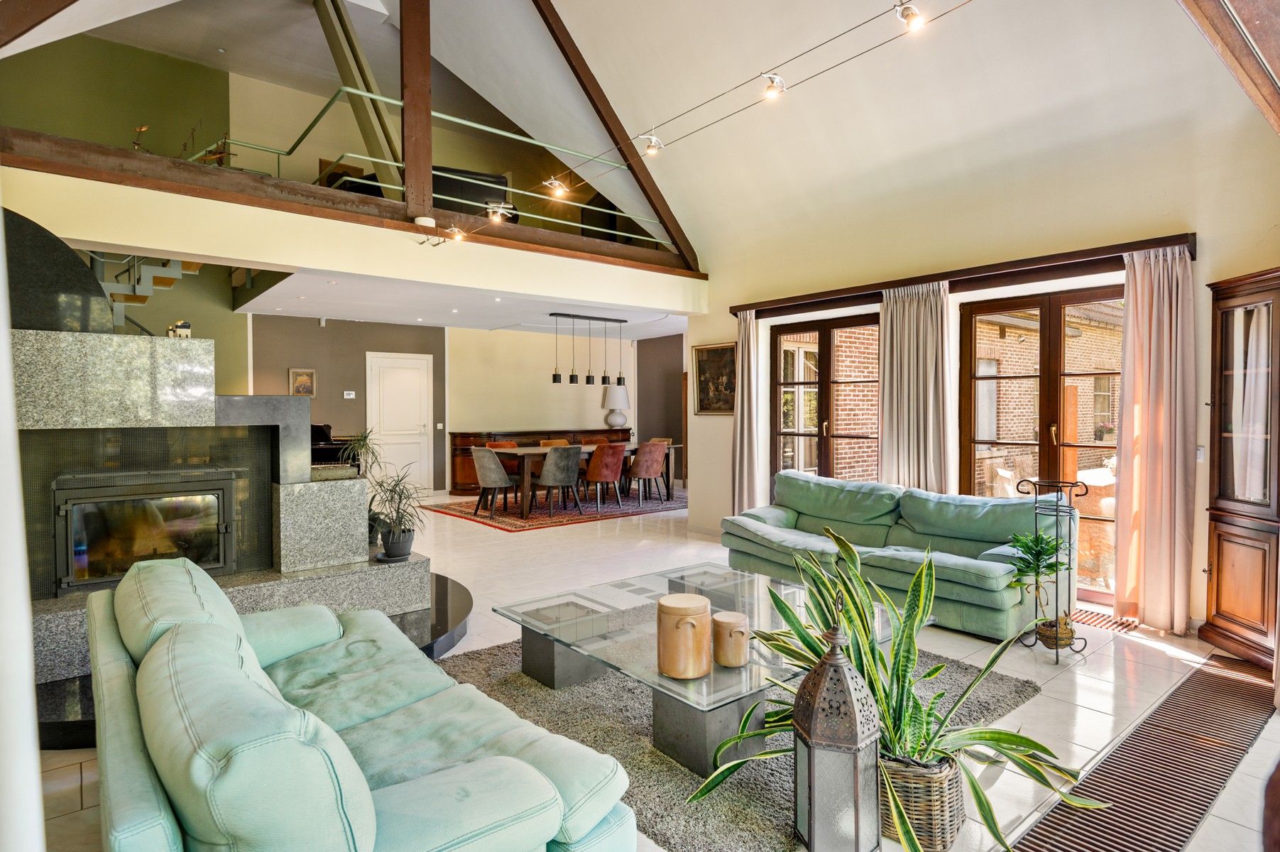 Ruime villa op toplocatie foto 11