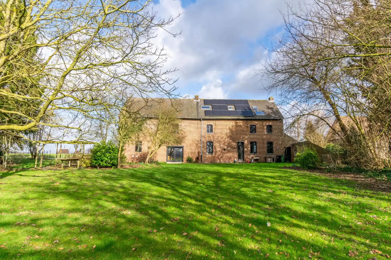 KARAKTERVOLLE & GERENOVEERDE HOEVE OP 20 ARE!  foto 26