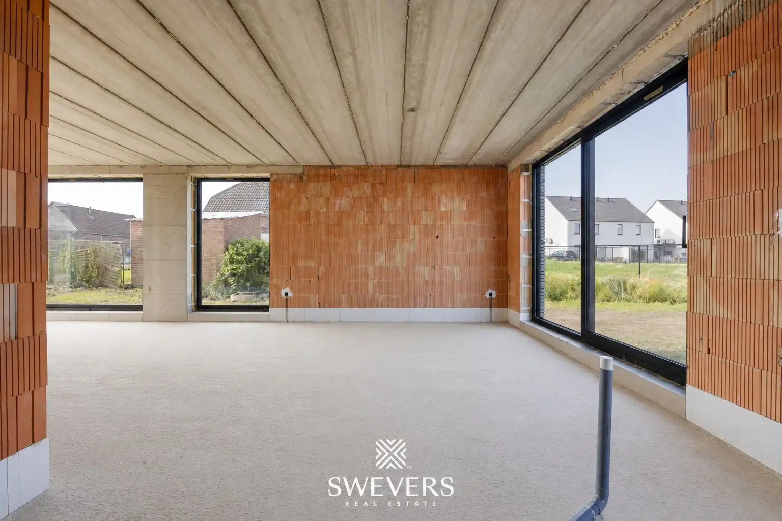 Moderne nieuwbouwwoning met 3 slaapkamers op een perceel van 6a 02ca foto 9