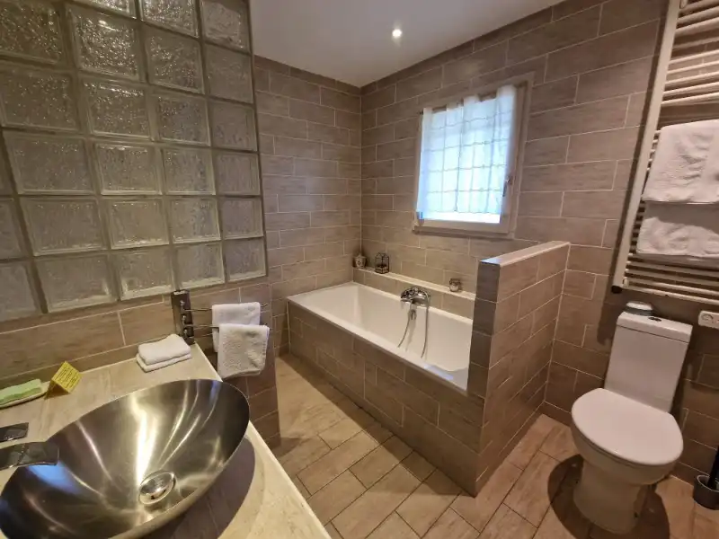 Villa omgevormd tot B&B met vijf mooie kamers en studio in een prachtige en groene omgeving in Carcasonne foto 24