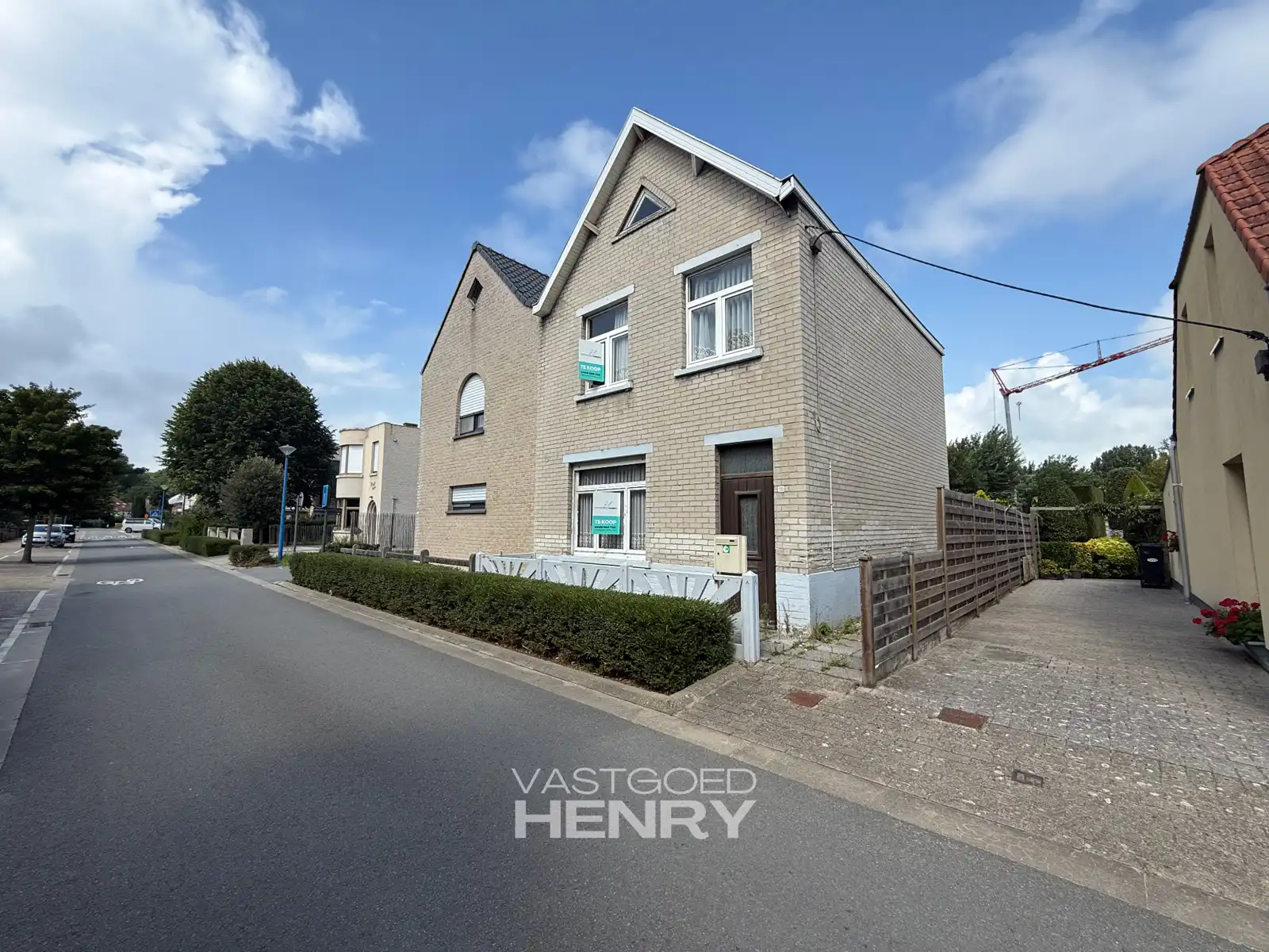 Huis te koop foto {{pictureIndex}}