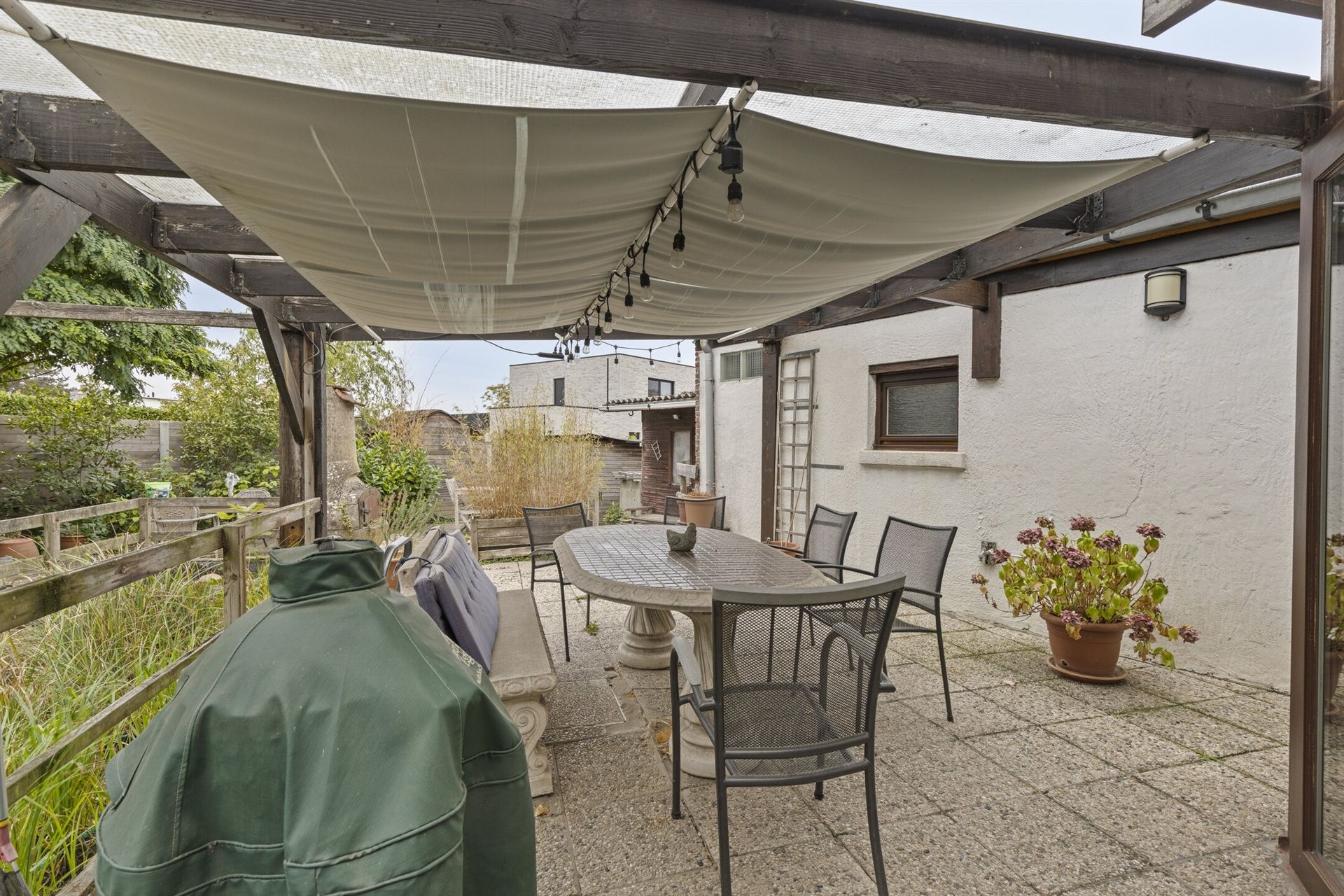 Goed onderhouden woning nabij centrum Opwijk foto 19