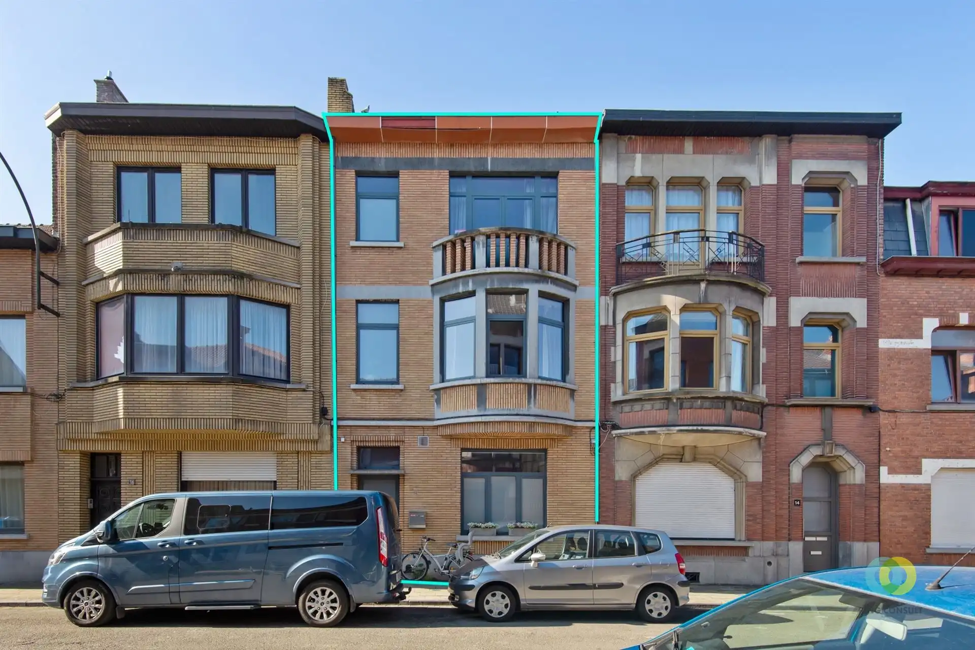 Charmante eengezinswoning met tuin foto 17