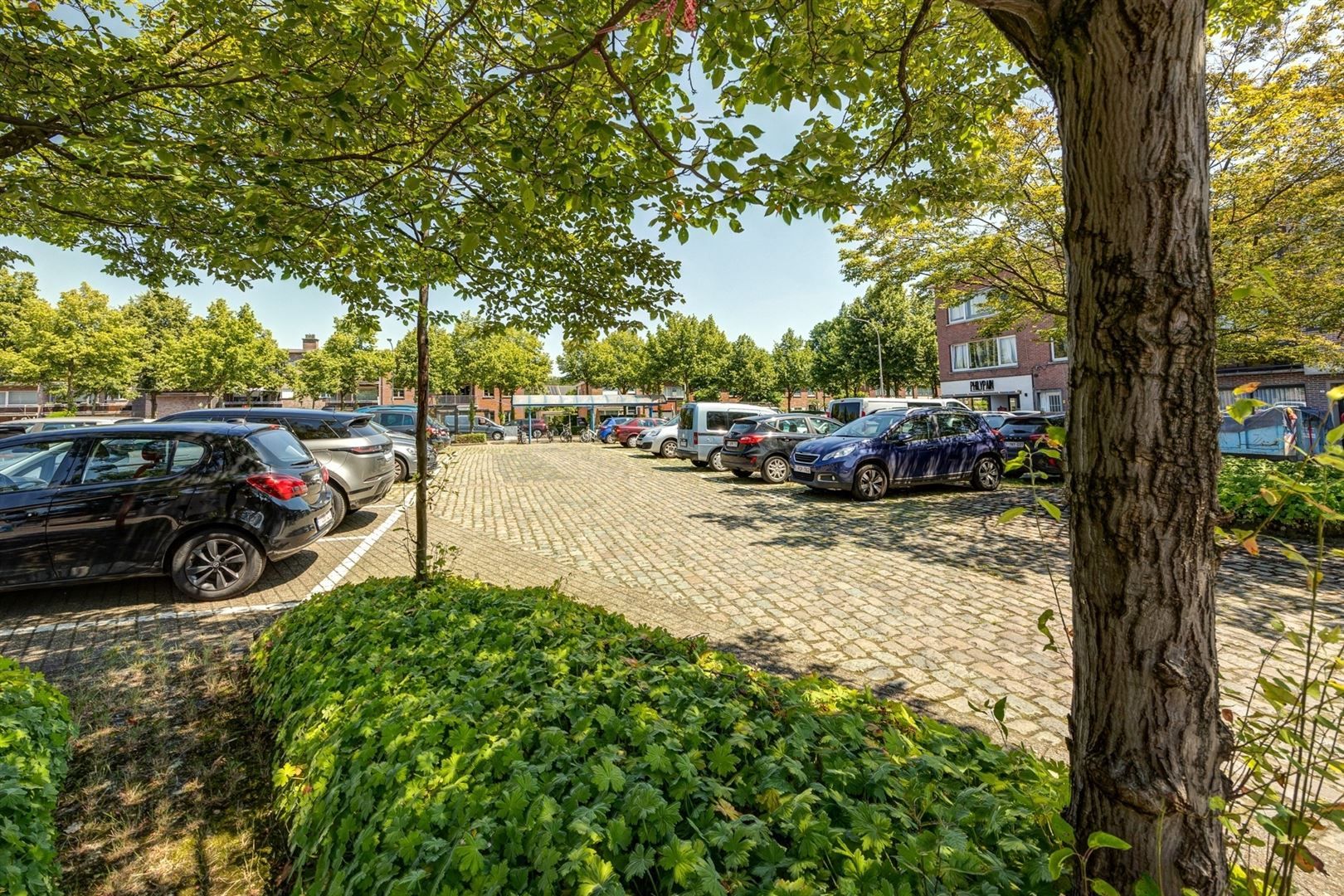 Lichtrijk appartement met twee slaapkamers en terras foto 21