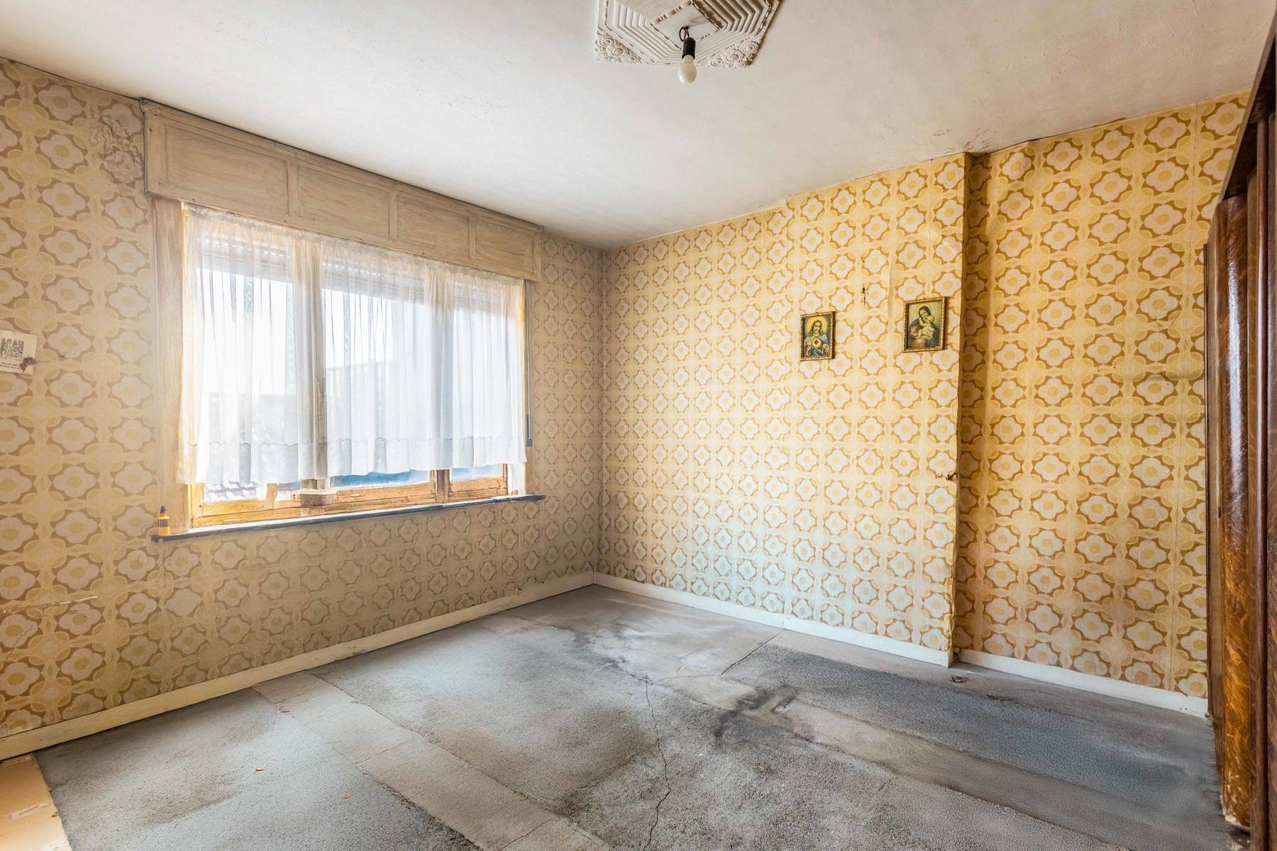 Te renoveren HOB, tuin, garage en uitbreidingsmogelijkheden foto 11