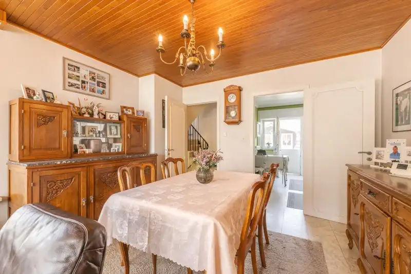 🏡 Ideale charmante energiezuinige starterswoning met 3 slaapkamers, tuin en garage rustig gelegen in het centrum van Wielsbeke foto 6