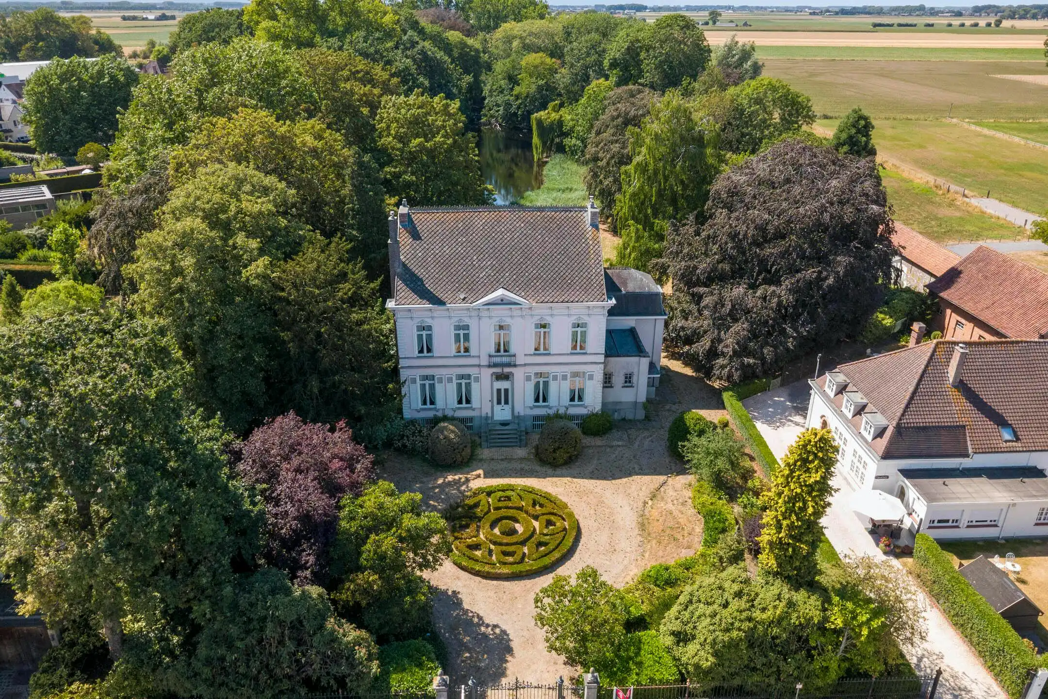 Majestueus wonen Kasteel Stoffelt te Watervliet foto 31